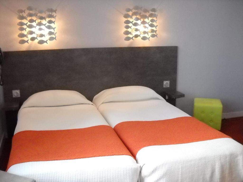 Logis Hotel Bellevue Roscoff Room photo