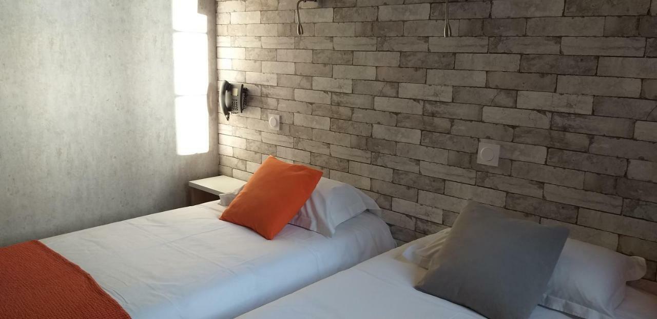 Logis Hotel Bellevue Roscoff Exterior photo